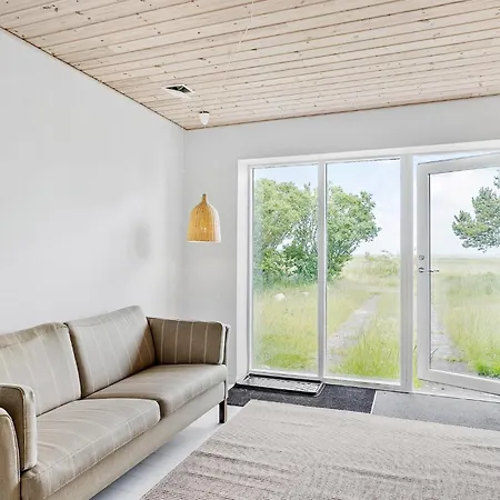 Three-bedroom In Tranekar 펜션 Tranekær
