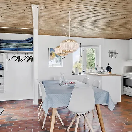 펜션 Three-bedroom In Tranekar Tranekær